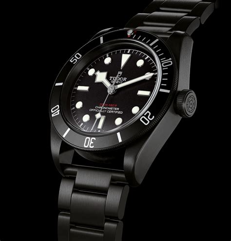 tudor submariner black bay